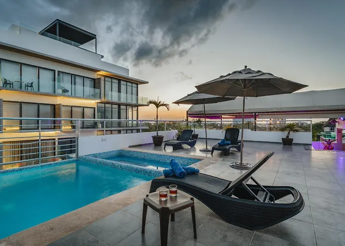 Soho Playa Hotel