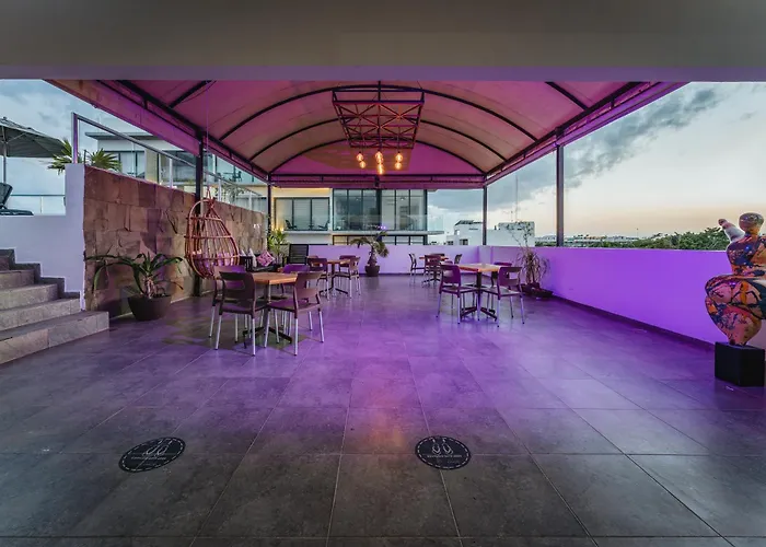 Soho Playa Hotel