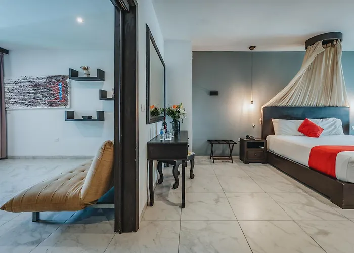 Soho Playa Hotel